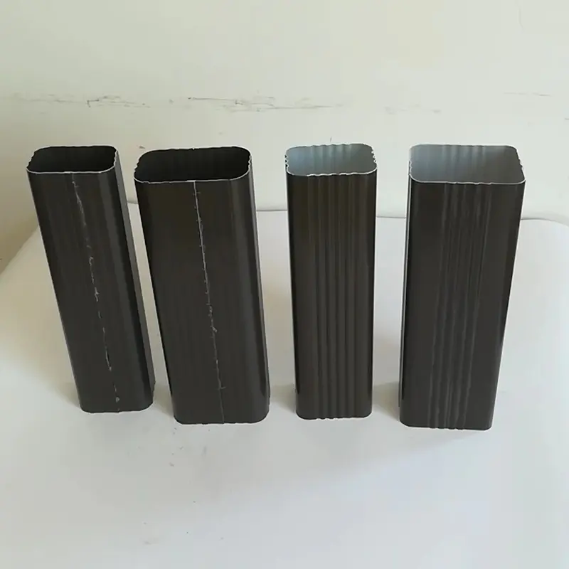 Kolorez estalitako aluminiozko jaitsiera